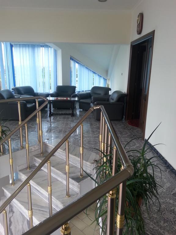 Hotel Ambasador Bahcallek Ngoại thất bức ảnh